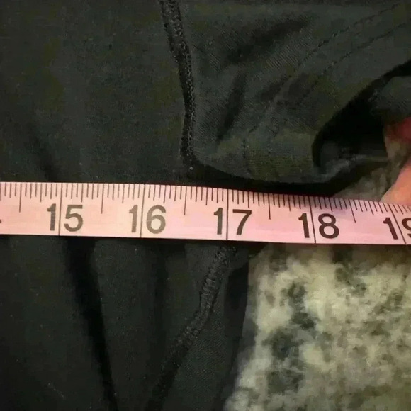 Cute, comfy, short sleeve Adidas Tee - Picture 4 of 5